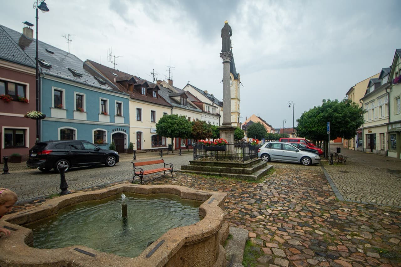 Ostrov, centrum města